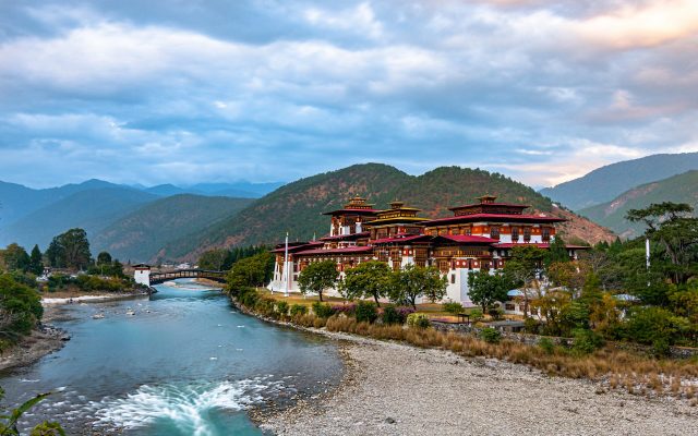 punakha dzong (2)