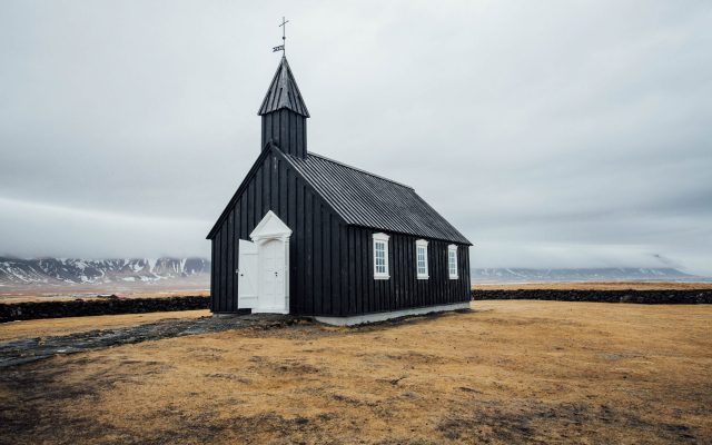 Snæfellsnes čierny kostol